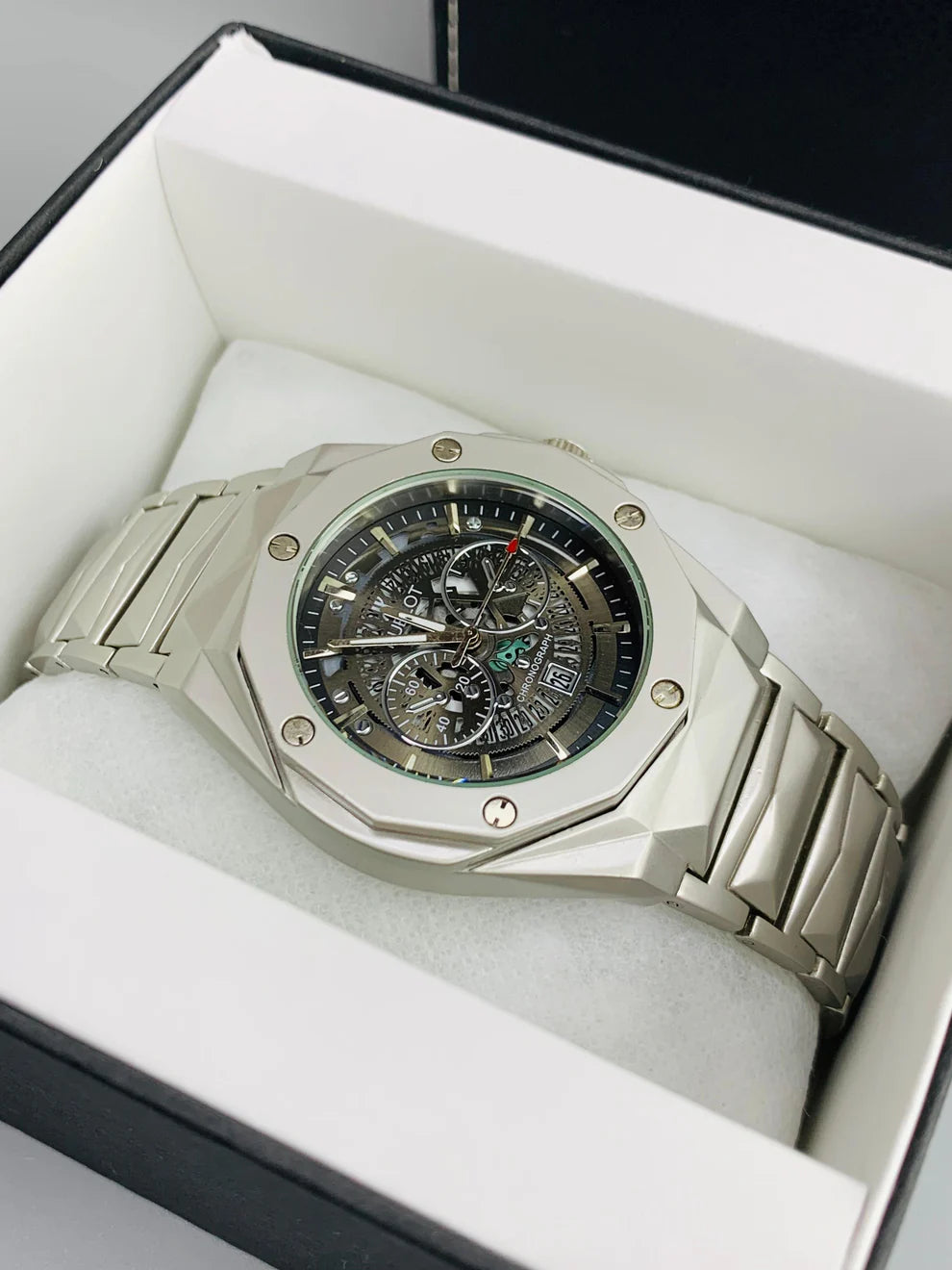 Skeleton Diamond Cut | Texture Chain | Date Adjustment (Silver)